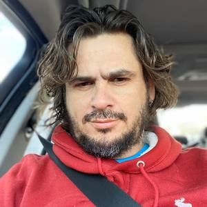 Meet your Posher, Ricardo sironi